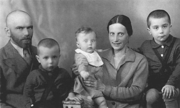 Род генералов и пастырей. Исторический очерк. Часть 3: род Беляевых в новейшее время
